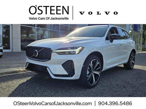 2025 Volvo XC60 Plug-In Hybrid T8 Ultra
