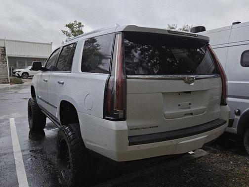 2017 Cadillac Escalade Premium Luxury