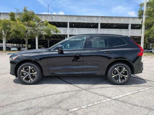 Onyx Black 2026 Volvo XC60 B5 Core