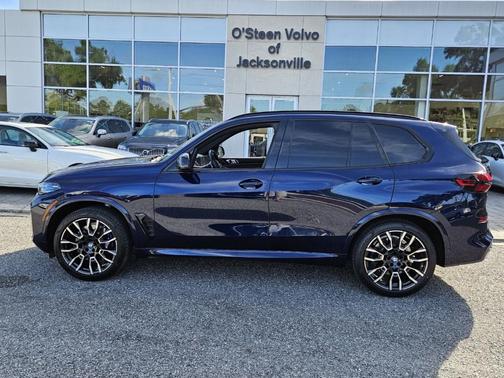 2024 BMW X5 M60i