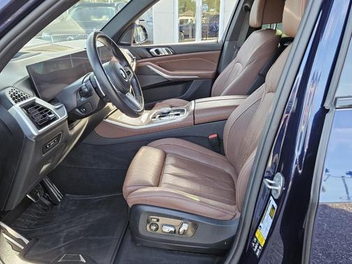 2024 BMW X5 M60i