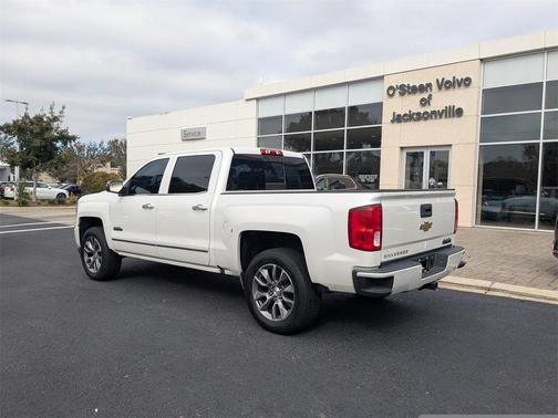2017 Chevrolet Silverado 1500 High Country
