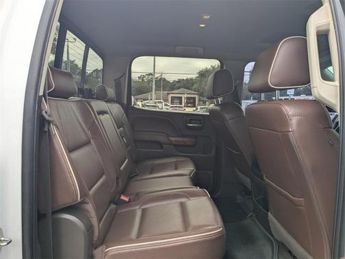 2017 Chevrolet Silverado 1500 High Country