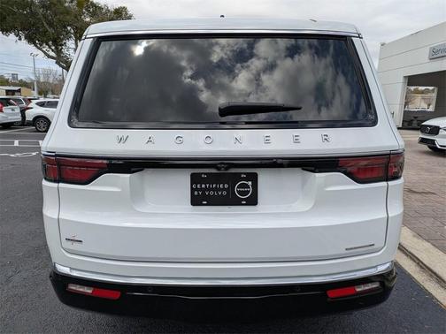 2024 Jeep Wagoneer Series II