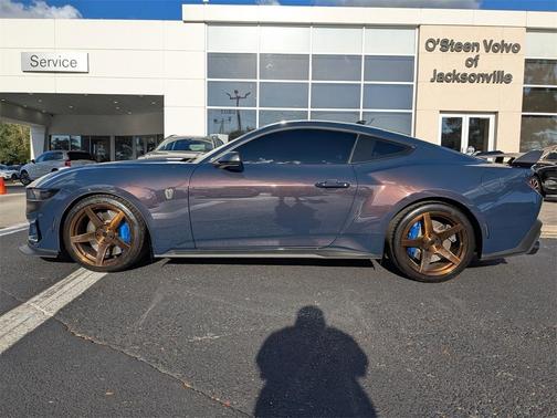 2024 Ford Mustang Dark Horse