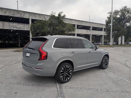 2026 Volvo XC90 B6 Plus 7-Seater