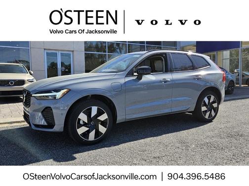 2025 Volvo XC60 Plug-In Hybrid T8 Plus