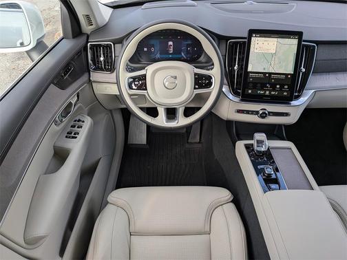 2026 Volvo XC90 B6 Ultra 7-Seater