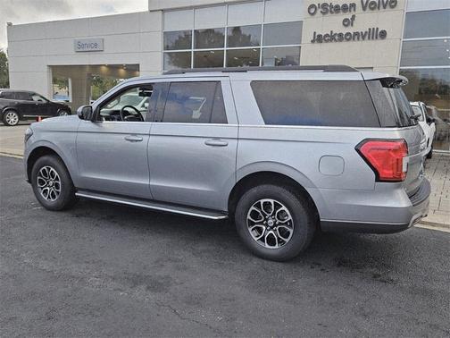 2023 Ford Expedition Max XLT