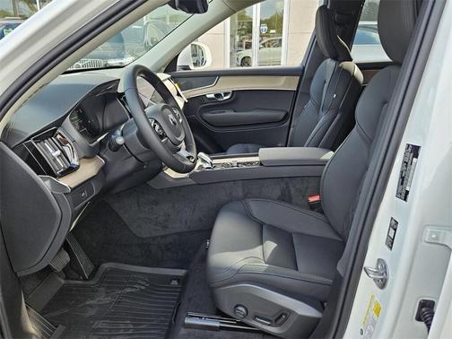 2026 Volvo XC90 B5 Plus 7-Seater