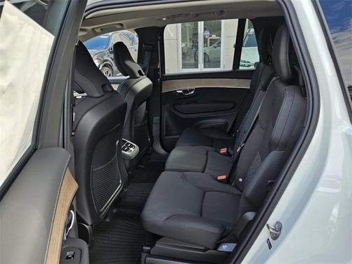 2026 Volvo XC90 B5 Plus 7-Seater