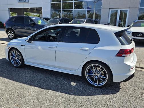 2024 Volkswagen Golf R 2.0T