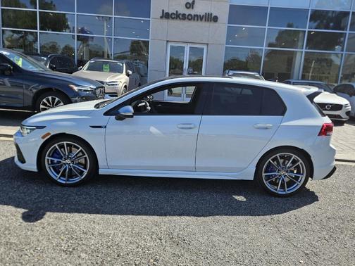 2024 Volkswagen Golf R 2.0T