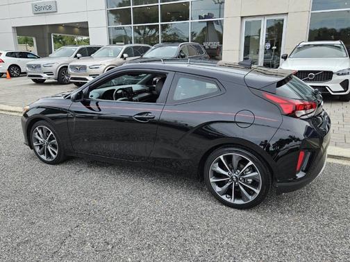 2019 Hyundai Veloster 2.0 Premium