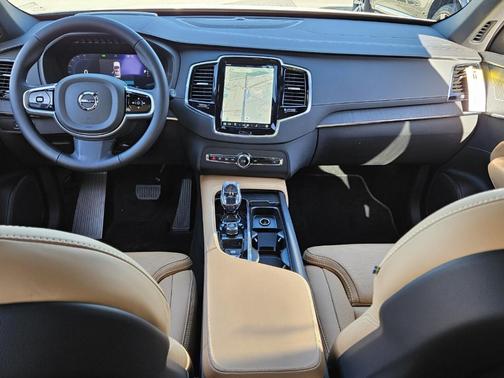 2025 Volvo XC90 Plug-In Hybrid T8 Ultra 7-Seater