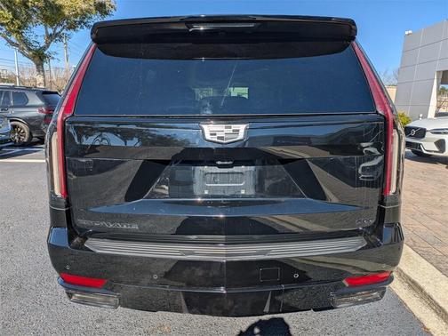 2023 Cadillac Escalade Sport Platinum