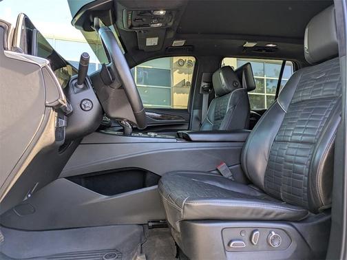 2023 Cadillac Escalade Sport Platinum