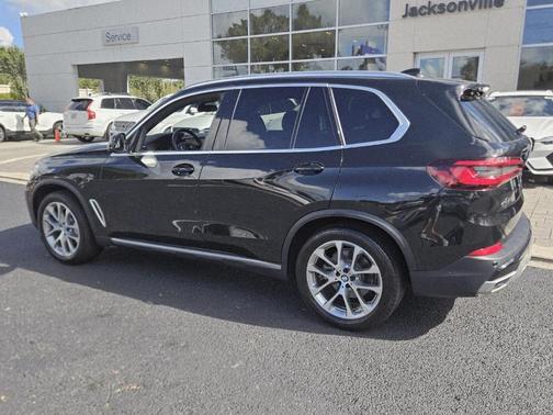 2022 BMW X5 sDrive40i