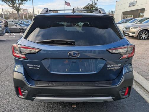 2020 Subaru Outback Touring XT