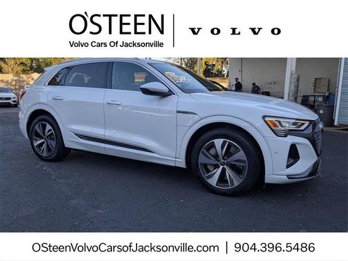 2024 Audi Q8 e-tron Premium