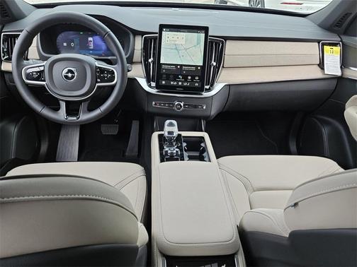 2026 Volvo XC90 B6 Core