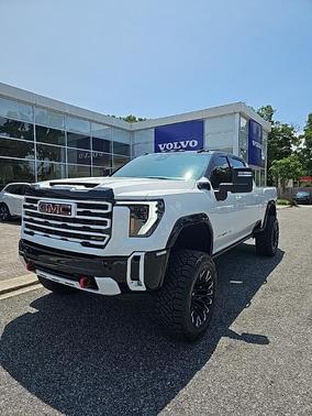 2024 GMC Sierra 2500 AT4X