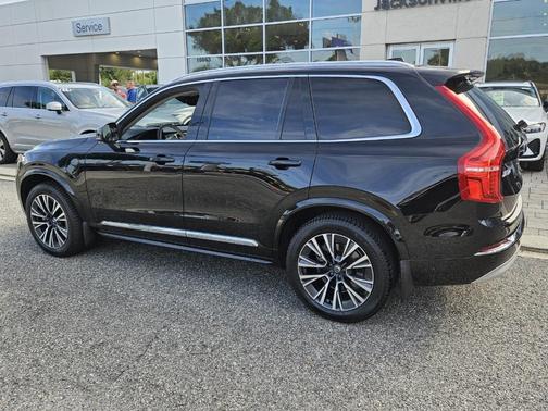 2022 Volvo XC90 Recharge Plug-In Hybrid T8 Inscription Expression 6 Passenger