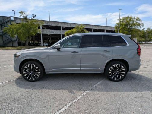 Vapour Grey 2026 Volvo XC90 B6 Plus 7-Seater