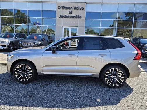 2026 Volvo XC60 B5 Ultra