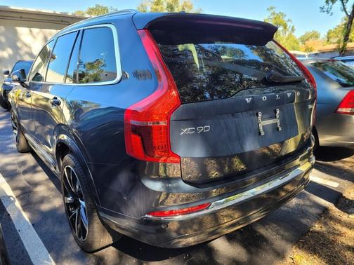 2023 Volvo XC90 B6 Plus 7-Seater