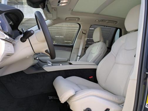 Denim Blue 2026 Volvo XC90 B6 Ultra 7-Seater