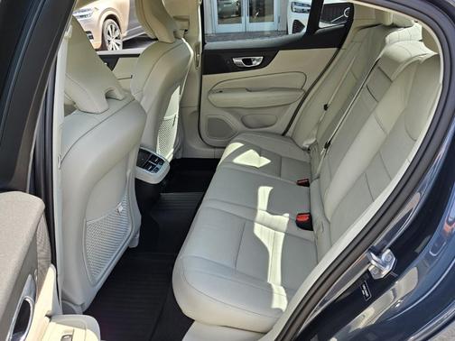2021 Volvo S60 T5