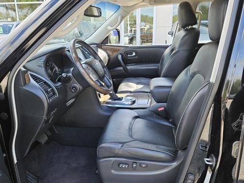 2015 INFINITI QX80 Base
