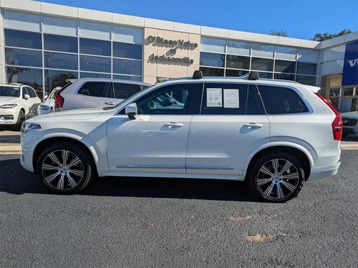2023 Volvo XC90 B6 Ultimate 6-Seater