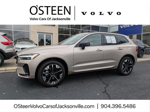 2026 Volvo XC60 B5 Plus