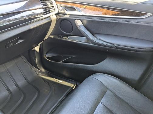 2017 BMW X6 sDrive35i