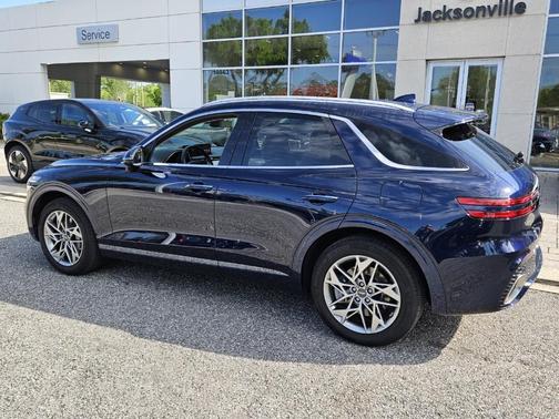 2023 Genesis GV70 2.5T