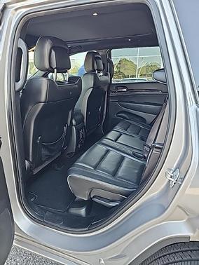 2020 Jeep Grand Cherokee Overland