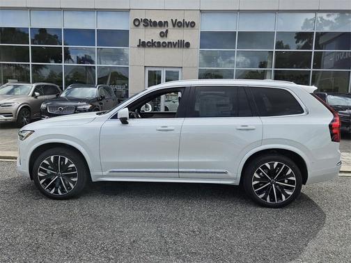 2026 Volvo XC90 B6 Plus 7-Seater