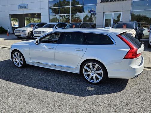 2020 Volvo V90 T6 Inscription