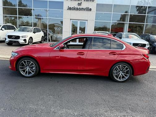 2021 BMW 330 i xDrive