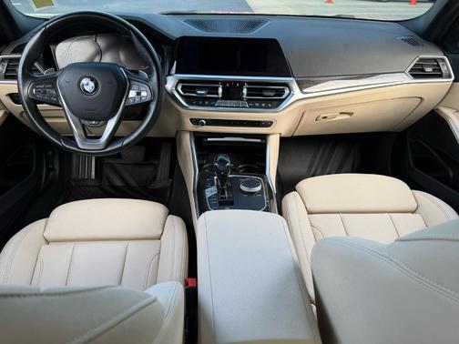 2021 BMW 330 i xDrive