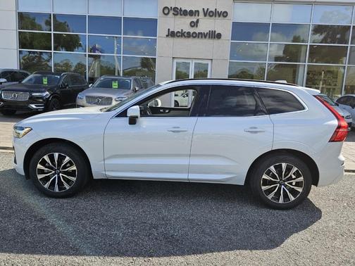 2023 Volvo XC60 B5 Core