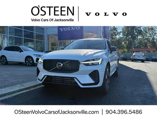 2025 Volvo XC60 Plug-In Hybrid T8 Plus