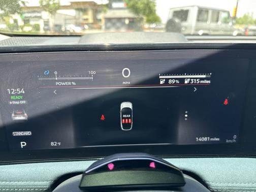 2t Gry Blk Roof 2024 Nissan ARIYA PLATINUM+