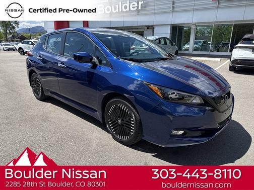 Deep Blue Pearl 2024 Nissan Leaf SV PLUS