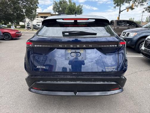 2t Blu Blk Roof 2024 Nissan ARIYA ENGAGE+