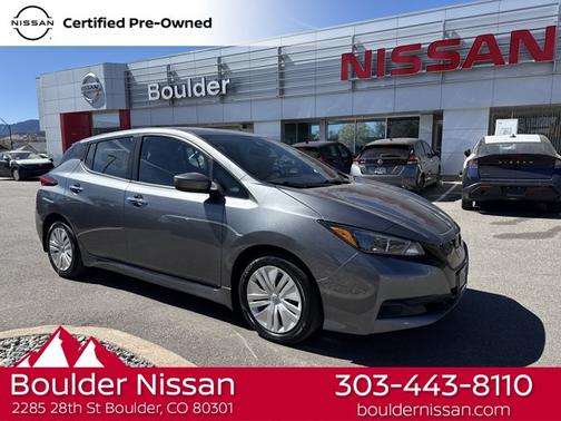 Gun Metallic 2023 Nissan Leaf S