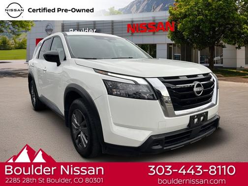 2024 Nissan Pathfinder S
