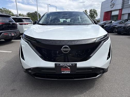 2t Wht Blk Roof 2024 Nissan ARIYA PLATINUM+